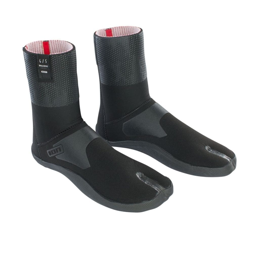 Thick wetsuit boot for colder weather